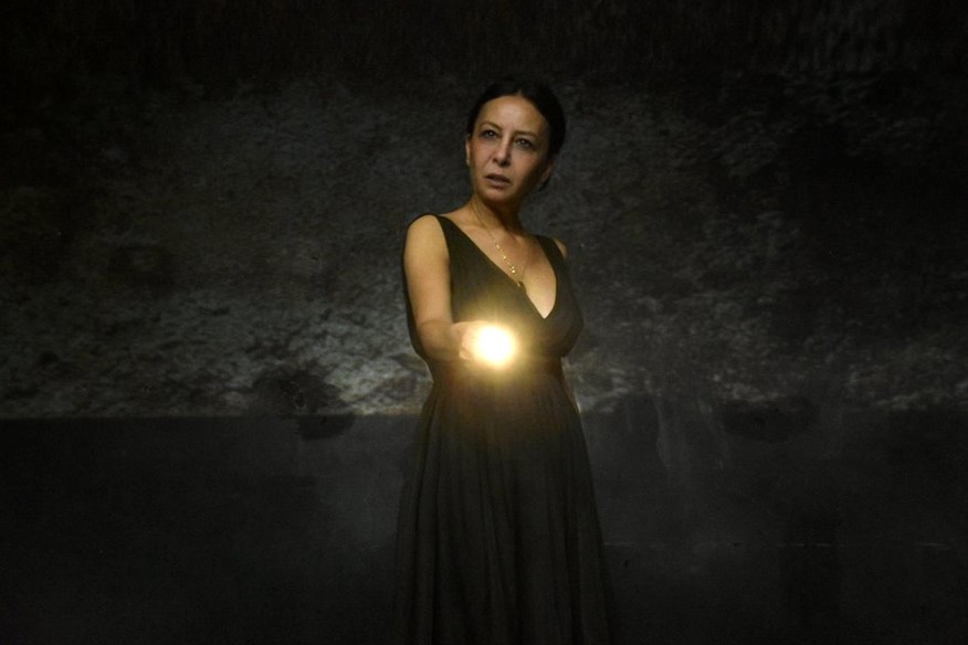 תמר לוין קריינות מחזאות וכתיבת הרצאות סיפורי חיים ומחזות